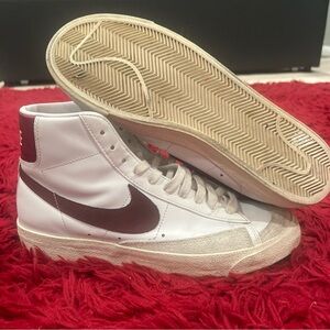 Nike Blazer '77 Vintage Mid White Team Red (US-9.5)